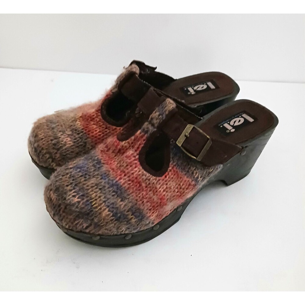 Y2K LEI Bundle Up Clog Knit Upper Suede Buckle Strap Chunky Platform Studs Sz 10
